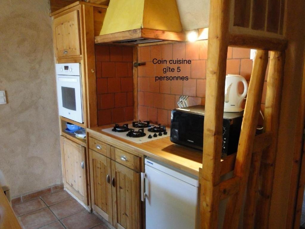 Apartamento Mas De Sarjac Saint-Andéol-de-Vals Exterior foto