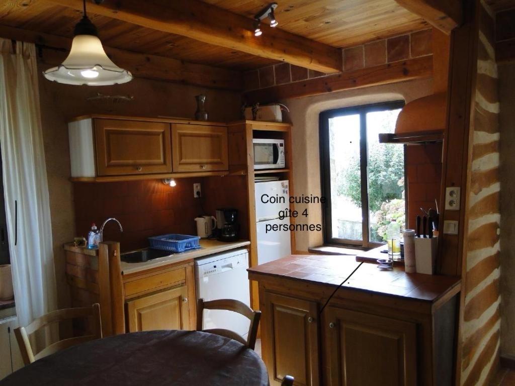 Apartamento Mas De Sarjac Saint-Andéol-de-Vals Exterior foto